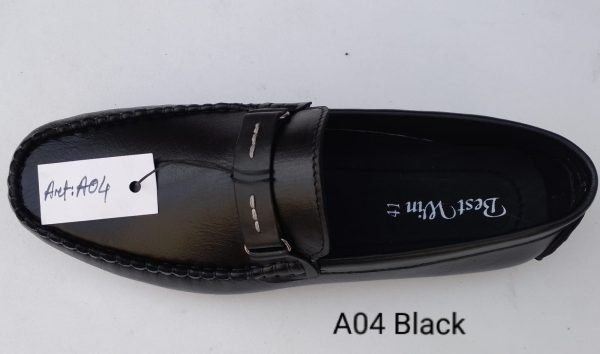 A04 Black Shoe